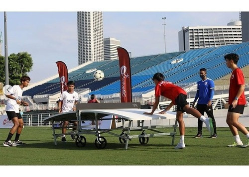 Imagen 4 de 4 de Mesa De Teqball Futbol Tenis Ligera Plegable 76x170x180 Cm