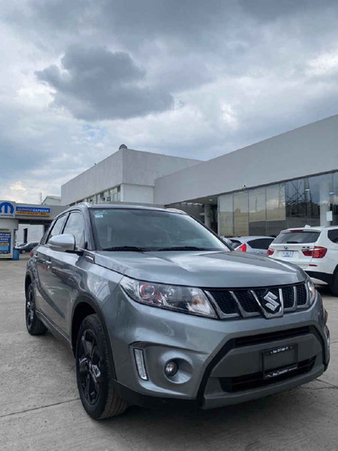 Imagen 2 de 15 de Suzuki Vitara 2017 5p Turbo L4/1.4/t Man