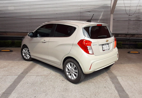 Imagen 7 de 15 de Chevrolet Spark 2019 1.4 Premier Ng Mt