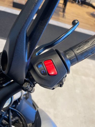 Bajaj Dominar 250-jv