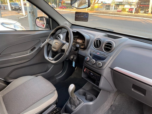 Imagem 9 de 10 de Chevrolet Montana Ls 1.4