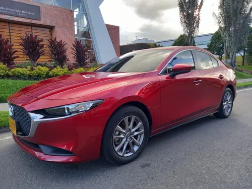Mazda 3 2.0 Sport Touring