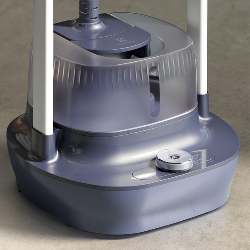 Vaporizador De Roupas Electrolux Expert (egs20) Cor Branco 220V