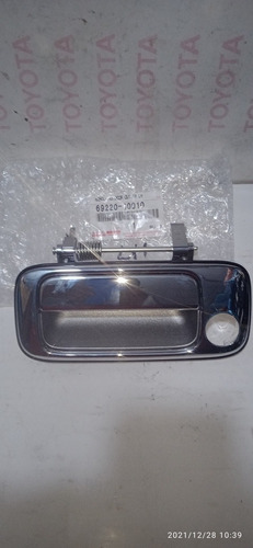 Manilla Externa Piloto Lh Toyota Autana Burbuja Original