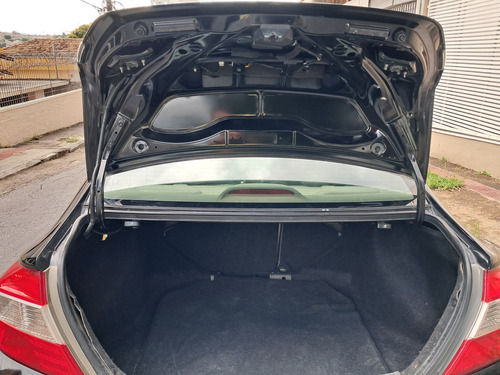 Honda Civic 1.8 Lxl Flex 4p