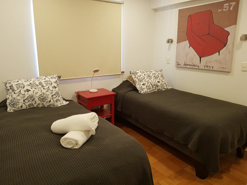 Arriendo Remodelado/ Amoblado 2d2b Seguro Y A Pasos De Todo