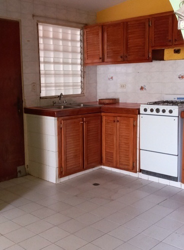 Imagen 6 de 12 de Casa En Urbanización La Colina