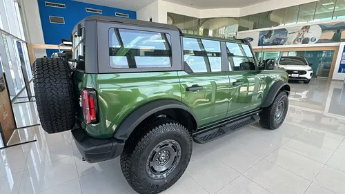 Ford Bronco 2.7L V6 Bi-Turbo BADLANDS
