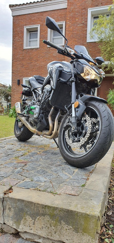 Kawasaki Z900 2017, Con Accesorios Originales.