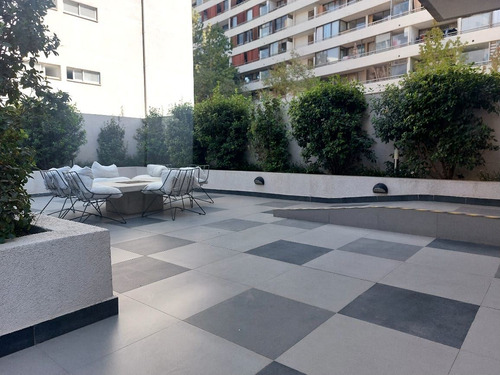 Departamento En Venta De 2 Dorm. En Ñuñoa