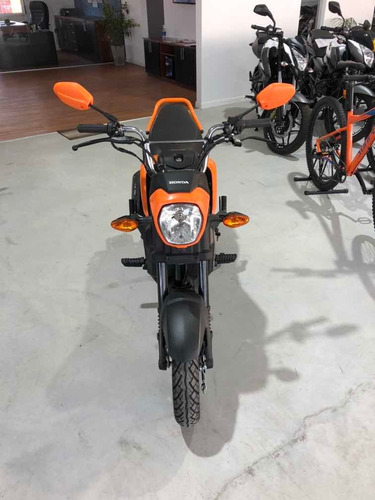 Imagen 13 de 16 de Honda Navi 110