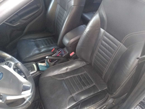 Ford Fiesta Kinetic Design 1.6 Titanium Powershift 120cv