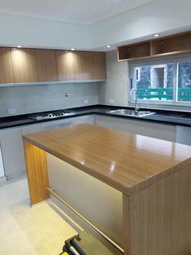 Imagen 8 de 16 de Casa En Venta En Puertos Del Lago, Escobar, G.b.a. Zona Norte