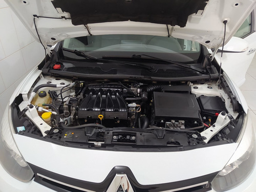 Renault Fluence 2016 2.0 Dynamique Plus X-tronic Hi-flex 4p