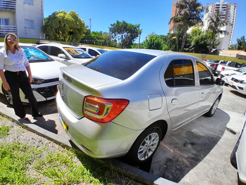 Renault Logan Renault Logan Zen 1.0 12V SCe (Flex)
