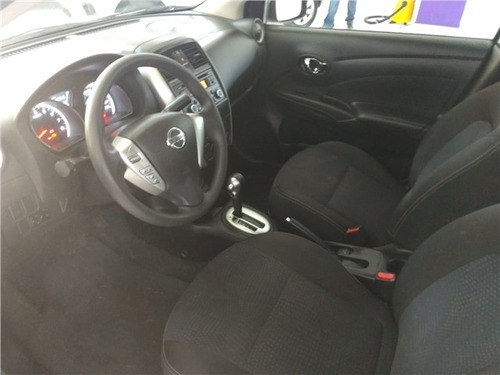 Nissan Versa 1.6 16v Flex Sv 4p Xtronic
