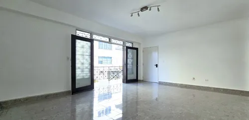 Impecable, Amplio, Frenta A El Parque Del Carmen (benito Juárez)