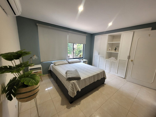 Casa En Venta En Prados Del Norte. Cod V8014454