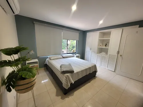 Casa En Venta En Prados Del Norte. Cod V8014454