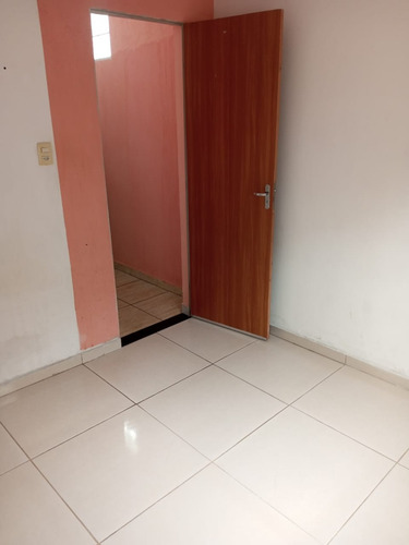 Vendo Excelente Imóvel Com Duas Casas Independentes - Frimisa / Santa Luzia - Mg