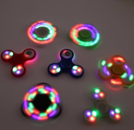 Fidget Com Led Hand Spinner Rolamento Anti Stress Ansiedade