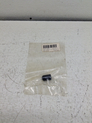 Artic Cat 0423-325 Vinyl Cap 7/16 X 3/4 New (tsc) Ccs