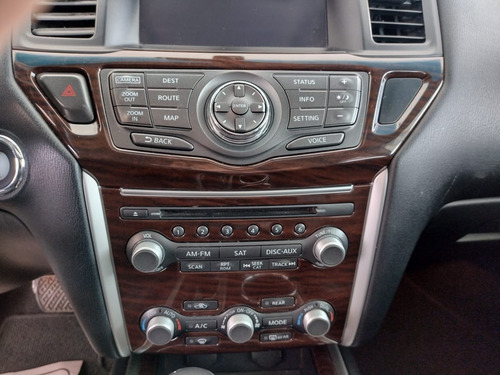 Imagen 12 de 15 de Nissan Pathfinder Exclusive Cvt 2015 (5409)