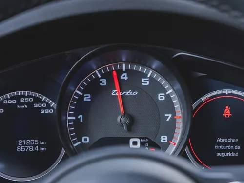 Porsche Cayenne 4.0 Turbo