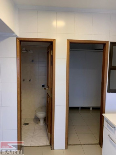 Imagem 12 de 15 de Pisos Em Porcelanato - Sacada Em Todos Os Dormitórios - St19099