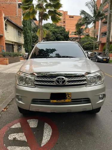 Toyota Fortuner 2.7l 4x4