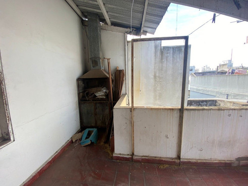 Imagen 21 de 27 de Chalet De 3 Ambientes Con Local Y Garage En Moreno Y Salta