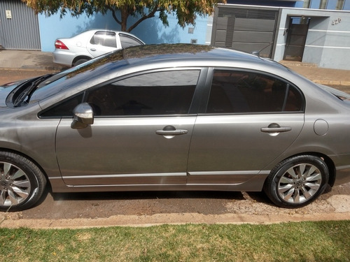 Imagem 4 de 4 de Honda Civic 2011 1.8 Lxl Flex Aut. 4p