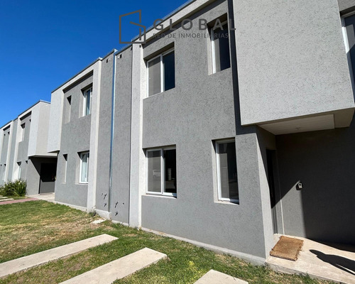 Casa En Venta En Complejo Mul Familiar Decs Tortugas