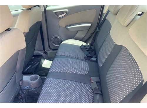 Fiat Grand Siena 1.6 Mpi Essence 16v Flex 4p Automatizado