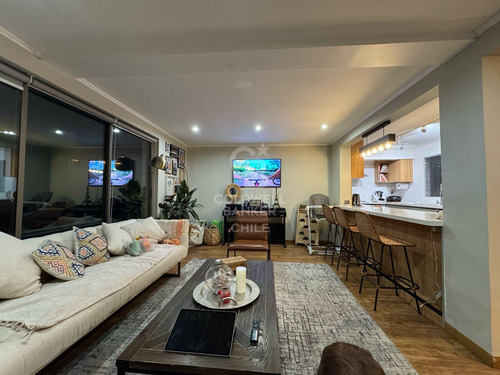 Amplia Y Hermosa Casa En Condominio