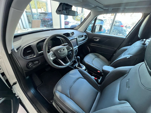 Jeep Renegade 1.3T Longitude At6 Fwd
