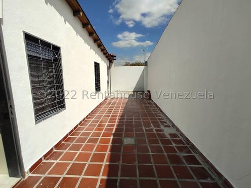 Imagen 8 de 17 de Casa En Venta Villa Roca Cabudare 22-17084 Jcg