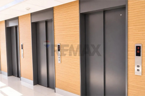 Oficina 124 M² Metro Manquehue