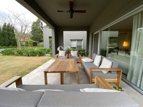 Casa En Venta En Martindale, Pilar, G.b.a. Zona Norte