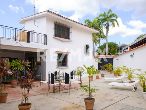 Imagen 1 de 10 de Marlyn Padrón Casas En Colinas De Guataparo Casas En Venta En Valencia
