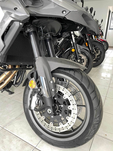 Imagen 5 de 19 de Benelli Trk 502 2023