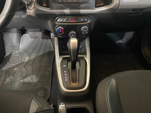 Imagem 9 de 15 de Chevrolet Prisma 1.4 Mpfi Advantage 8v Flex 4p Aut
