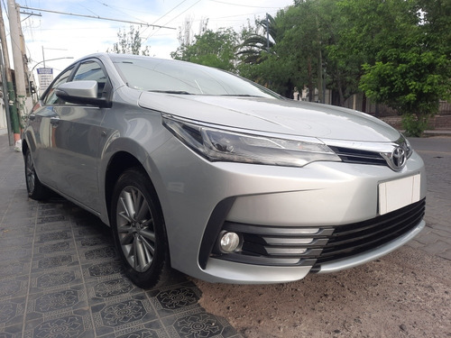 Imagen 3 de 20 de Toyota Corolla 2017 1.8 Xei Mt 140cv