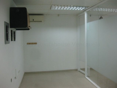 Imagen 11 de 14 de Oficina En Alquiler Los Chaguaramos 21-12855 Renta House Los Samanes
