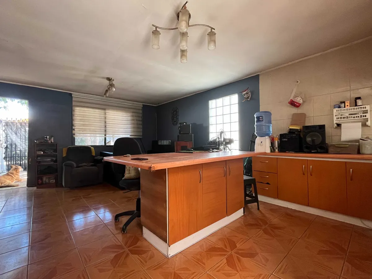 Imagen 3 de 11 de Oportunidad Rebajado! 2d 1b 3e! Metro Mirador! (176866)
