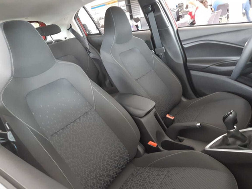 Chevrolet Onix Lt 1.0 (flex)