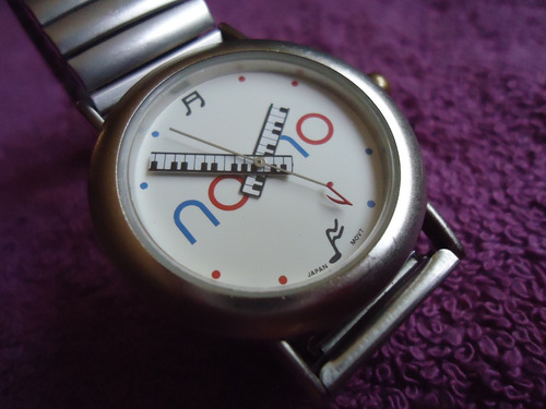 Nono Reloj Vintage Retro Para Dama Manecillas De Teclado