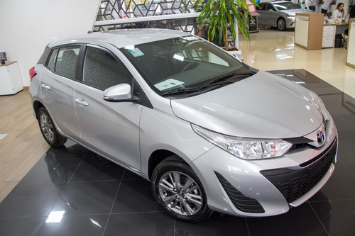 Toyota Yaris 1.5 Xl Plus Connect Cvt (flex)