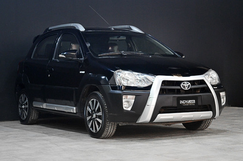 Imagen 2 de 15 de Toyota Etios Cross 1.5 Mt 2014