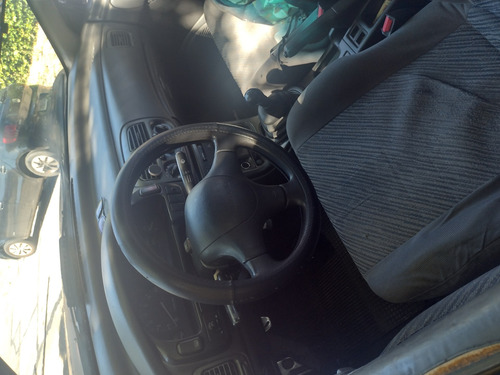 Imagen 6 de 17 de Subaru Impreza 1996 1.6 Gl